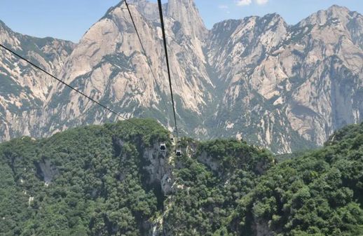 华山西峰索道太吓人了 华山西峰索道怎么修建的